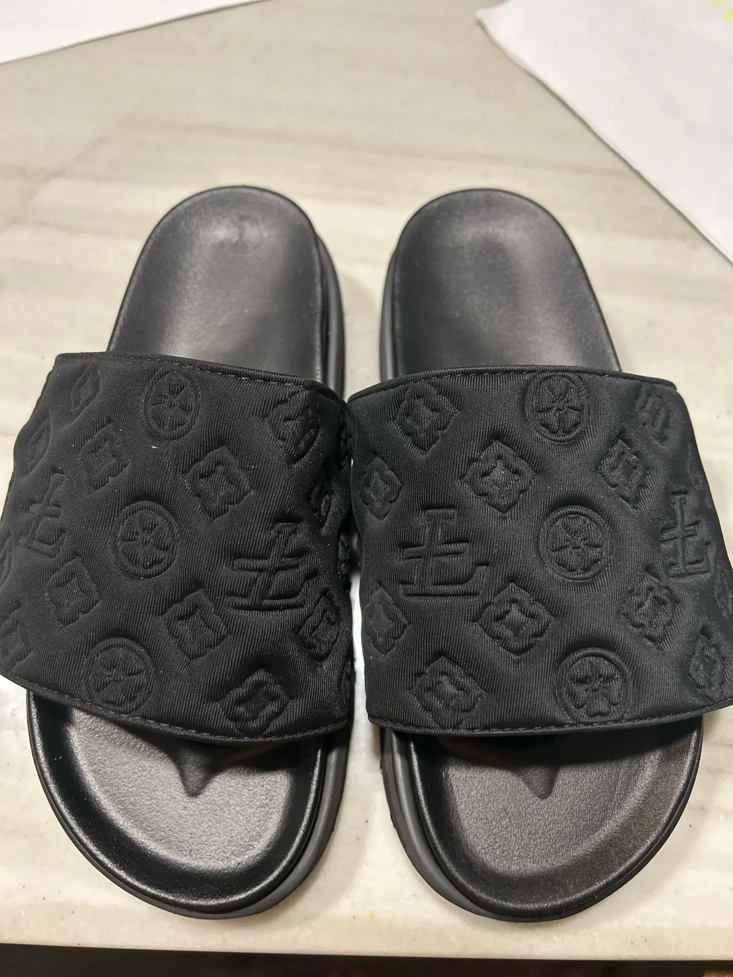 Ladies Magic Sticker Flat Slippers 2023 Summer New Designer  for Women Elegant Home Flat Slippers Outdoor Sandals and Slippers