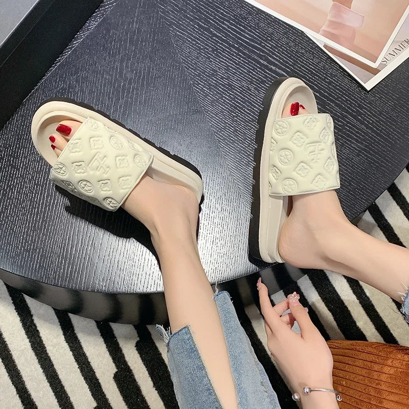 Ladies Magic Sticker Flat Slippers 2023 Summer New Designer  for Women Elegant Home Flat Slippers Outdoor Sandals and Slippers
