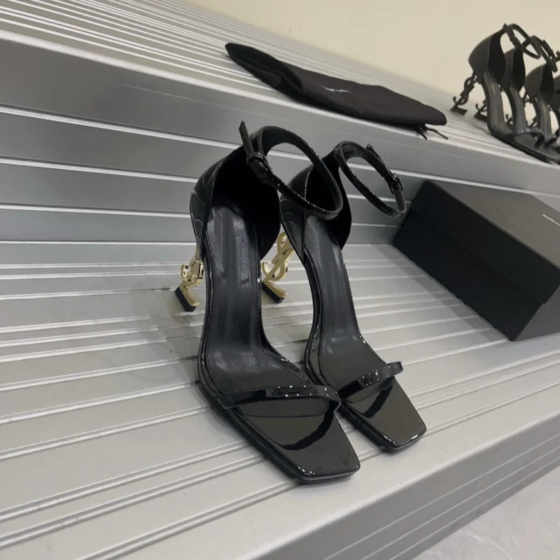 High quality new letter and black super-high heels with a thin heel with a line strap fashion sandal lady