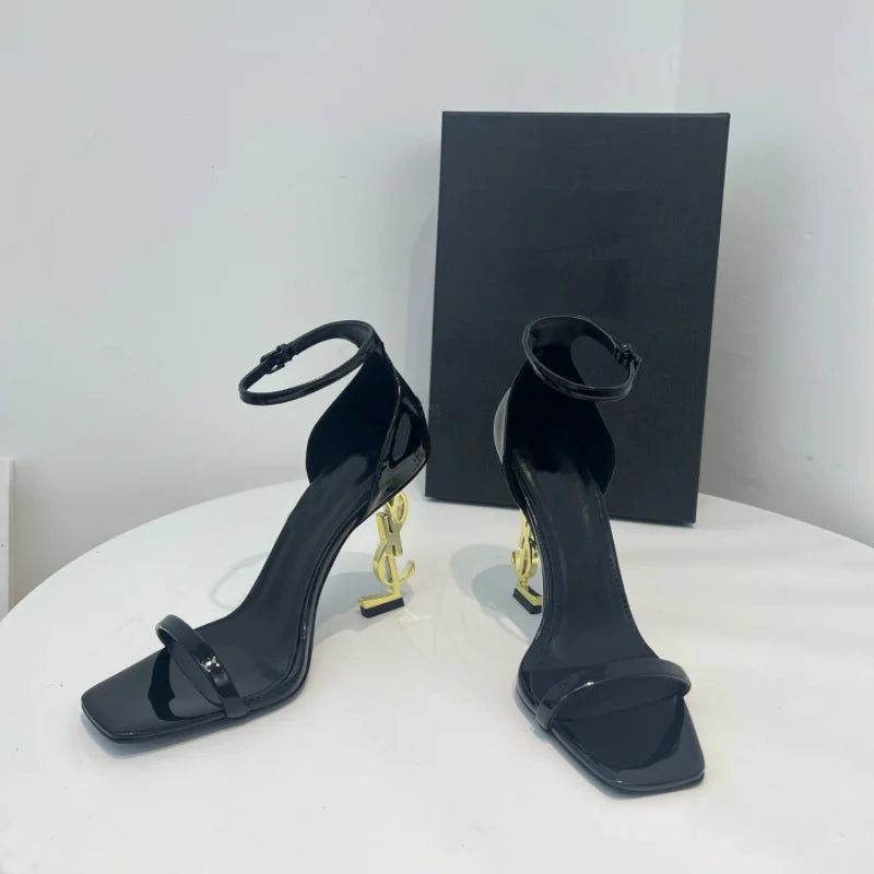High quality new letter and black super-high heels with a thin heel with a line strap fashion sandal lady