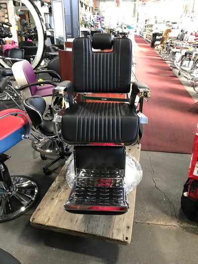 Lincoln Barber Chair